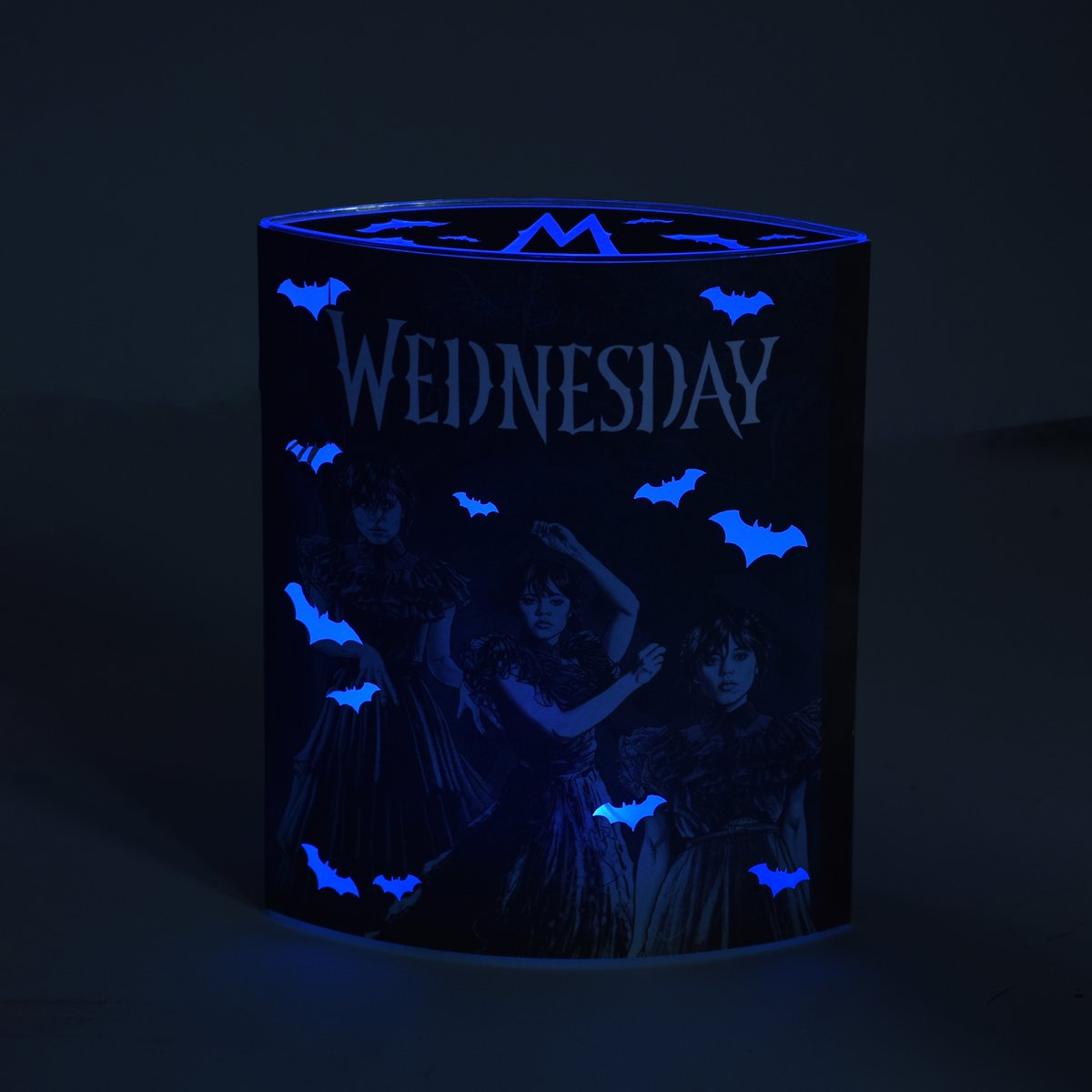 Wednesday - light lantern