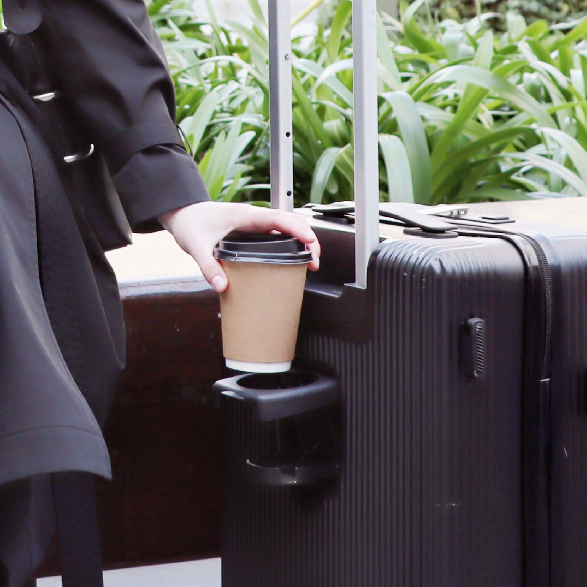 Biggdesign Moods Up Luggage with Cup Holder and USB Port, 20", Black