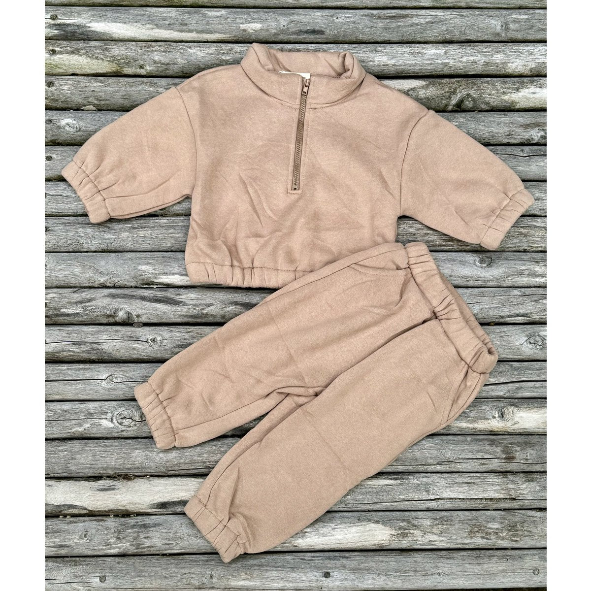 Jett Sweatsuit 