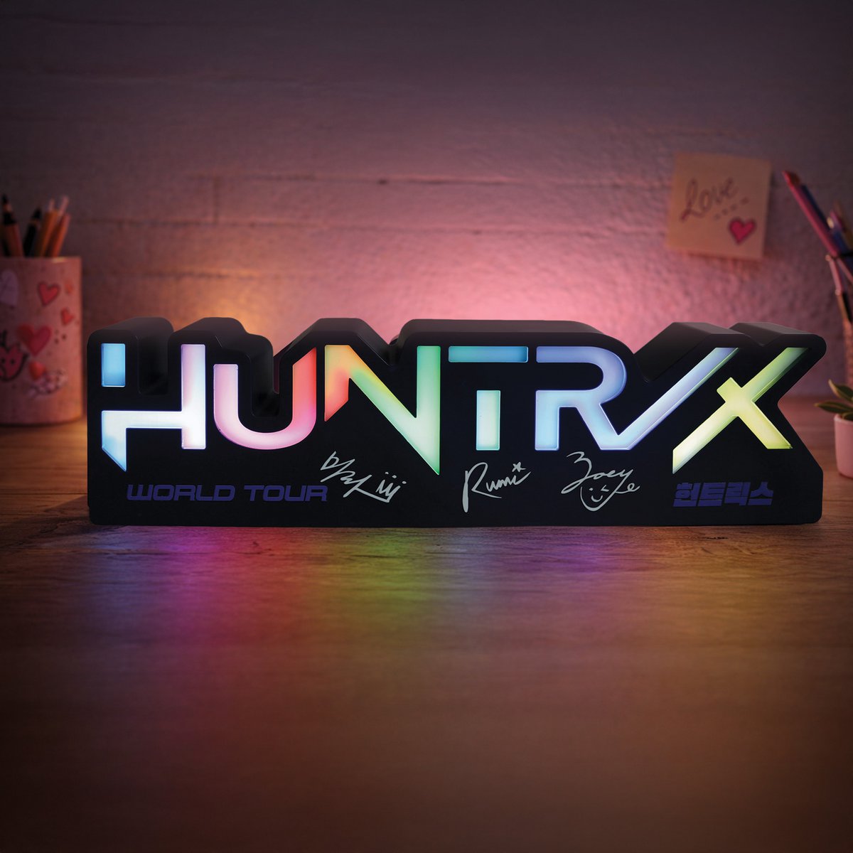 KPop Demon Hunters - Table Lamp - Huntr/x
