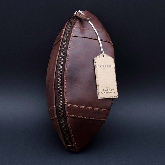 Mad Monkey - toilet bag made of genuine leather "American Football"