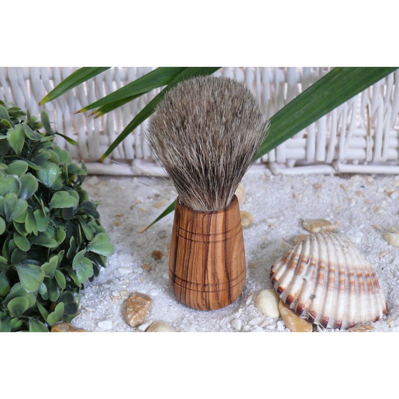 Shaving brush badger hair with olive wood handle Sir George
