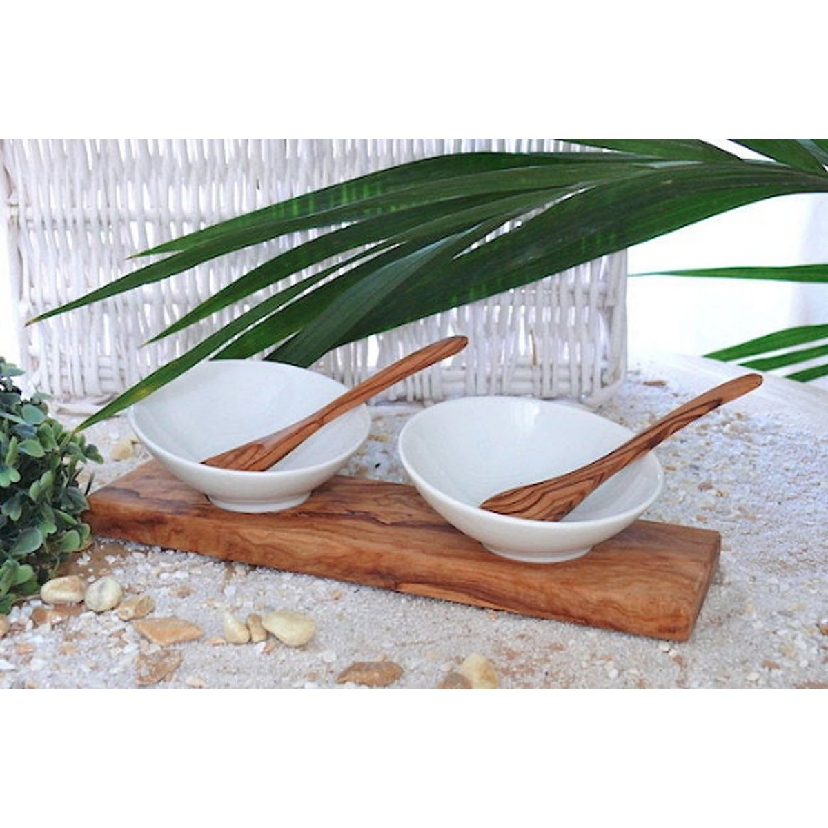 Set of 2 dip bowls DESIGN porcelain incl. 2 spoons on olive wood