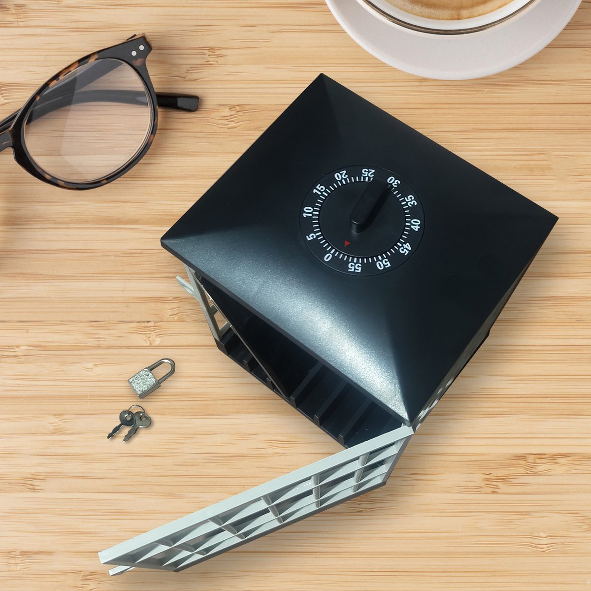 Mad Monkey - Cell Phone Jail with Timer and Key - The ultimate solution for cell phone addicts