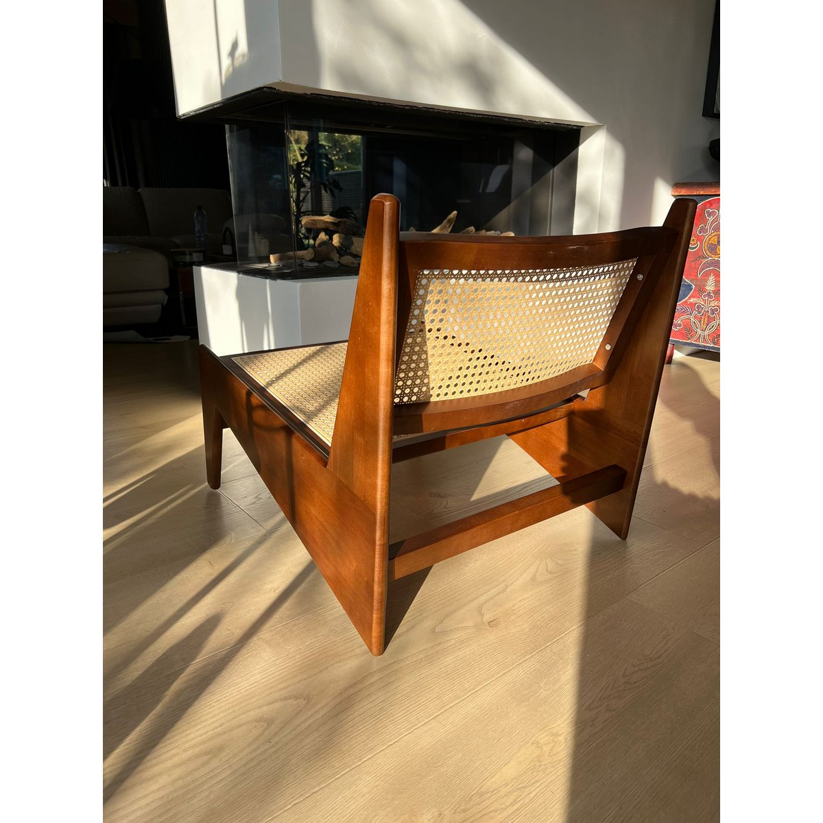 Kangaroo chair - Jeanneret style - massive wood and rattan