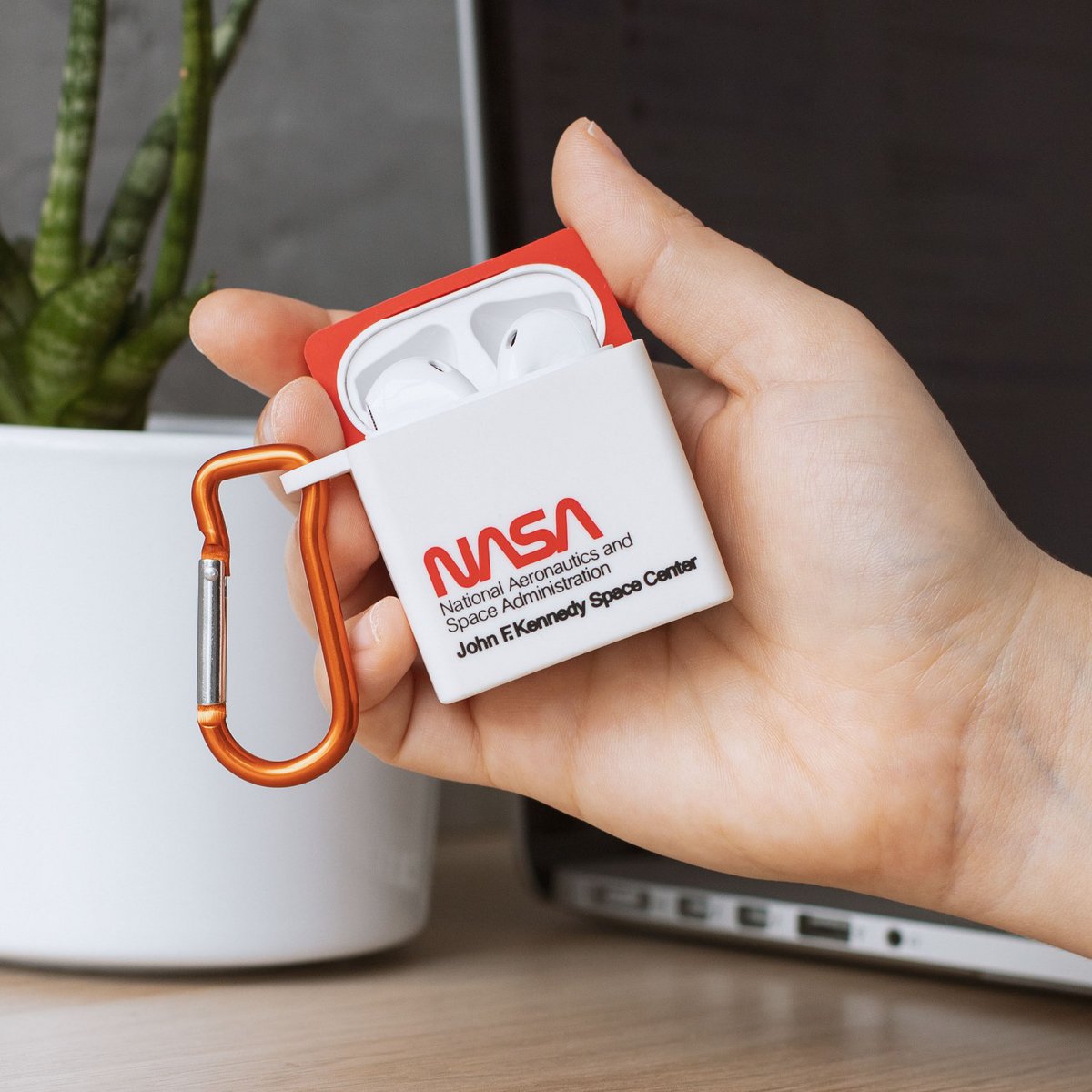 PowerSquad - AirPods Case "NASA"