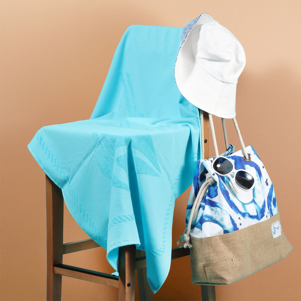 Anemoss Sailboat Beach Towel – Turquoise, 140x70 cm/27.5x55 inches