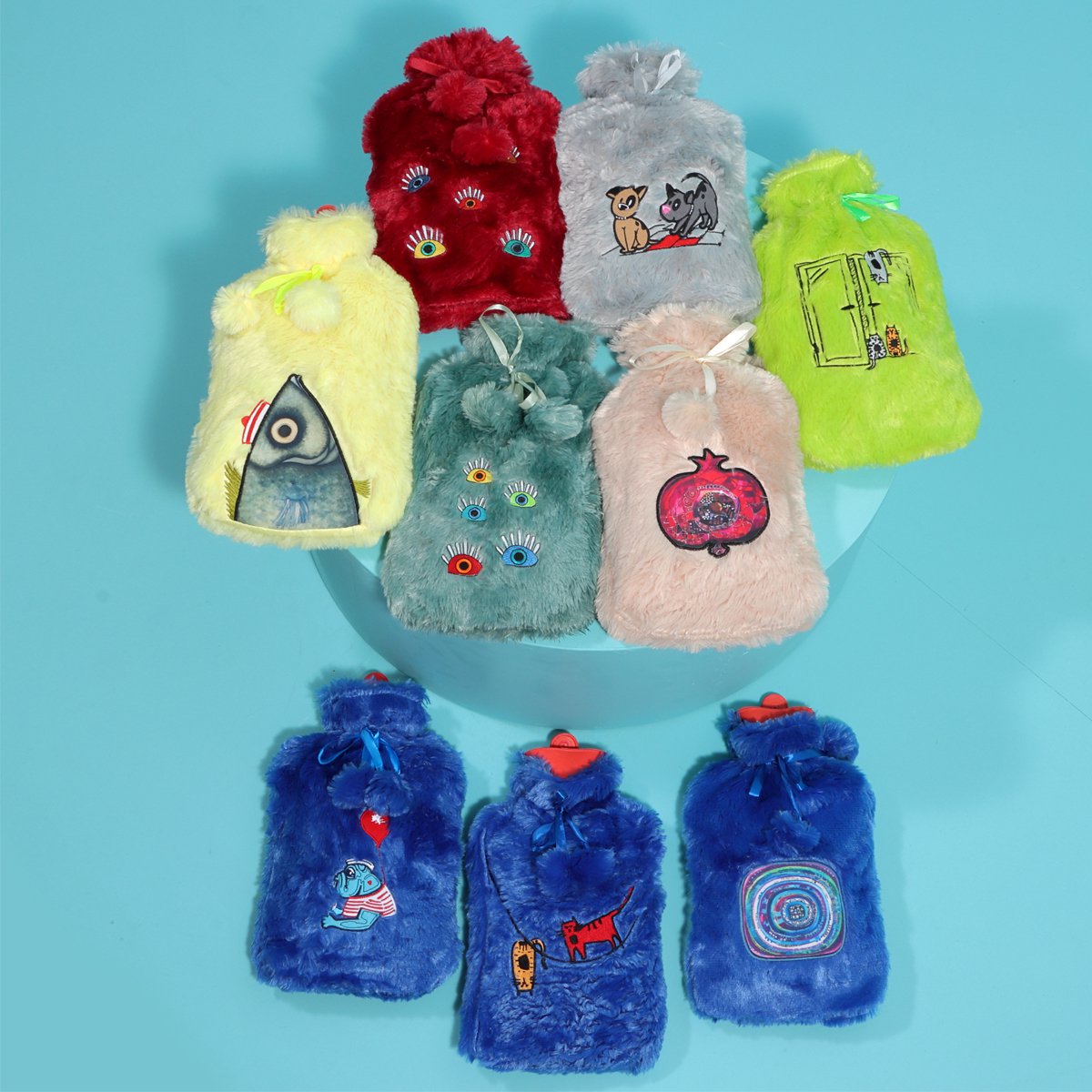 Biggdesign My Eyes on You Hot Water Bottle with Soft Plush Cover 68 OZ