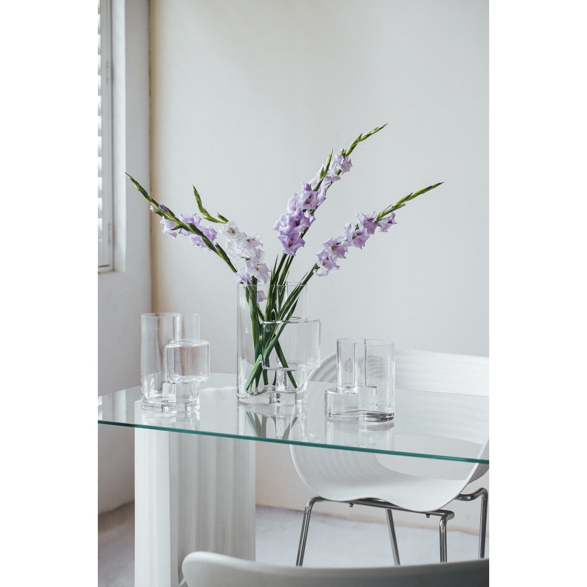constructivist style modern vase, top design, FUSIO 25 clear glass