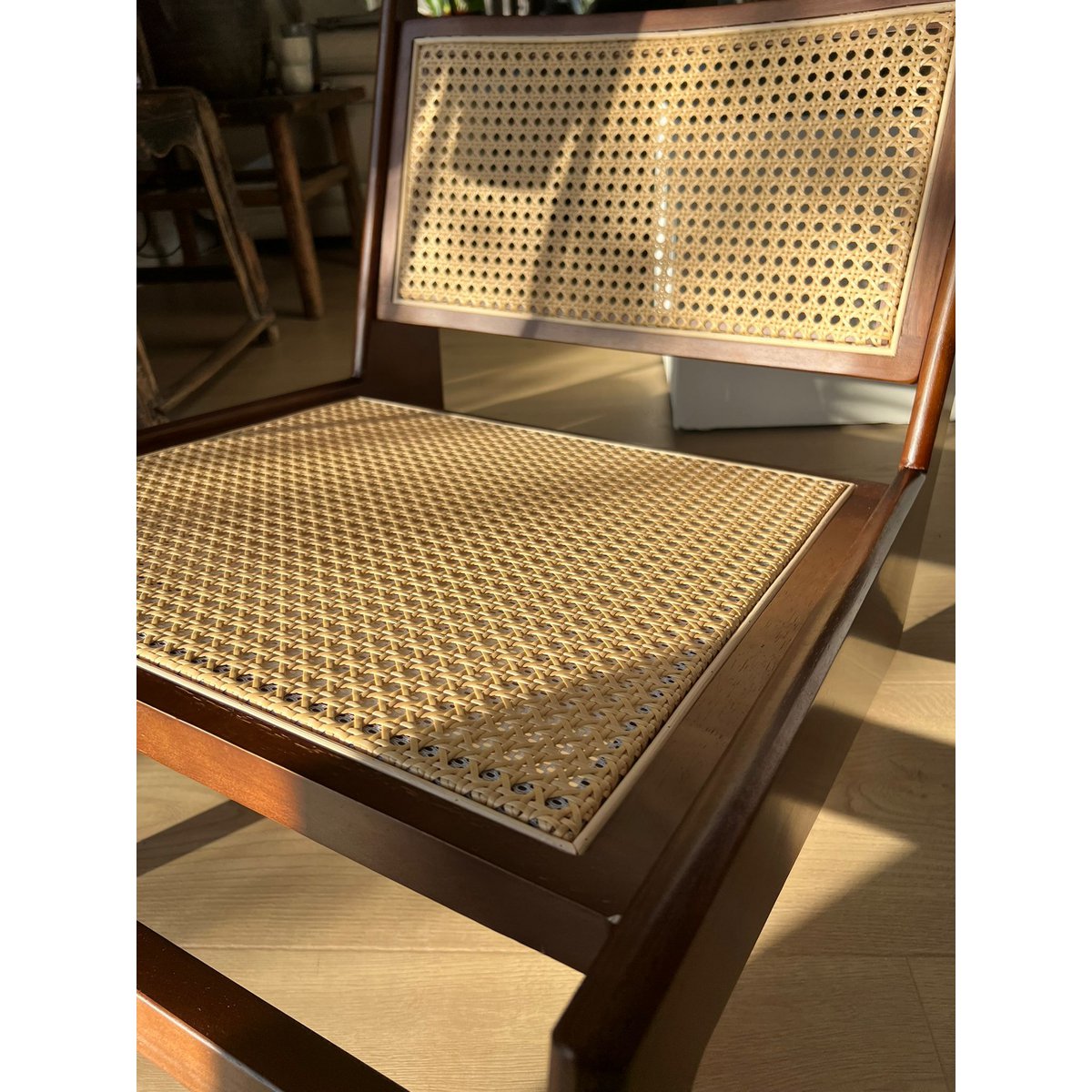 Kangaroo chair - Jeanneret style - massive wood and rattan