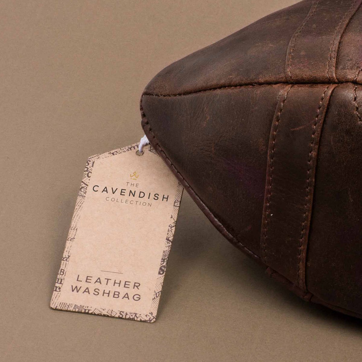 Mad Monkey - toilet bag made of genuine leather "American Football"