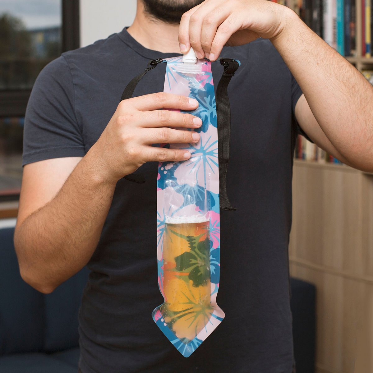 Tie with drinking bag "Beer Tie" - 570 ml