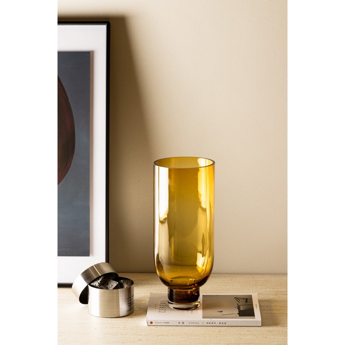 Sober modern glass vase, cylindrical shape on a solid base, warm dark orange, OMAHA14AM