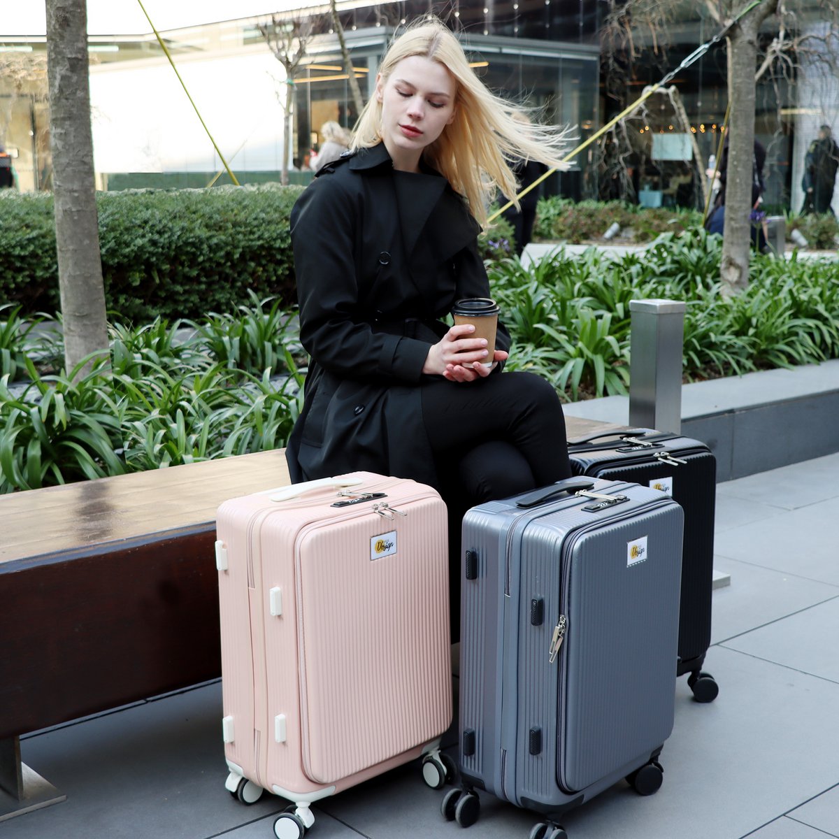 Biggdesign Moods Up Luggage with Cup Holder and USB Port, 20", Pink