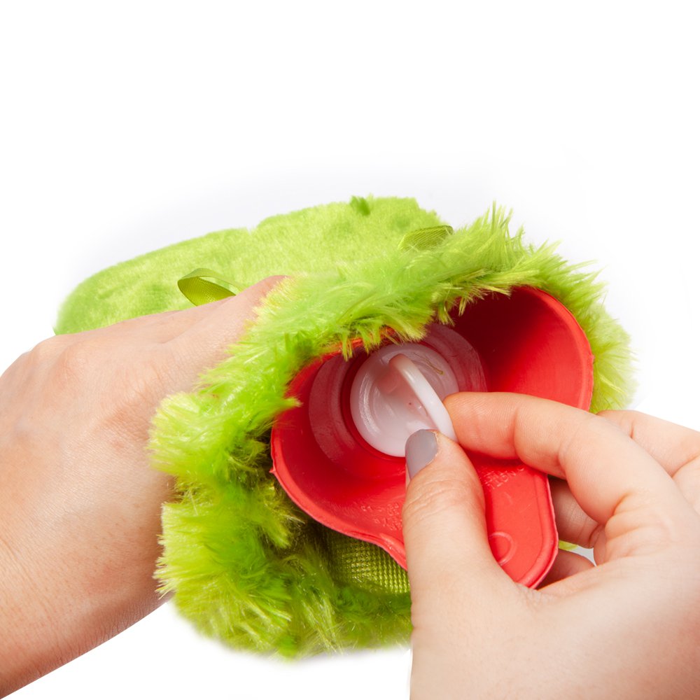 Biggdesign Cats Green Hot Water Bottle with Soft Plush Cover 68 OZ