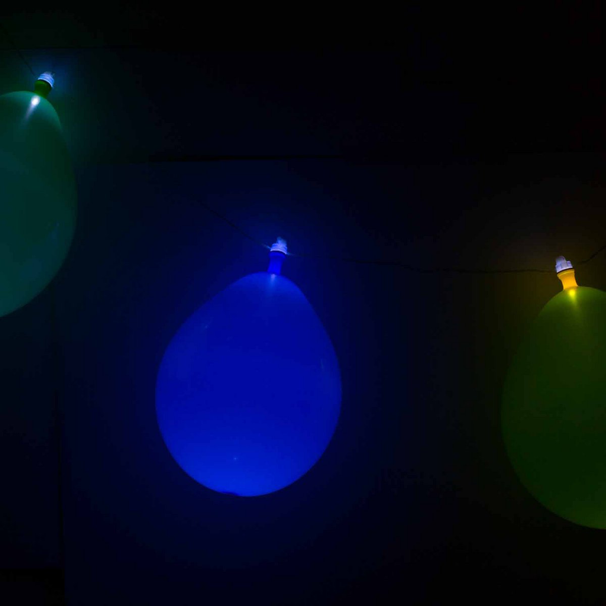LED light chain "Balloon" - Balloon String Lights
