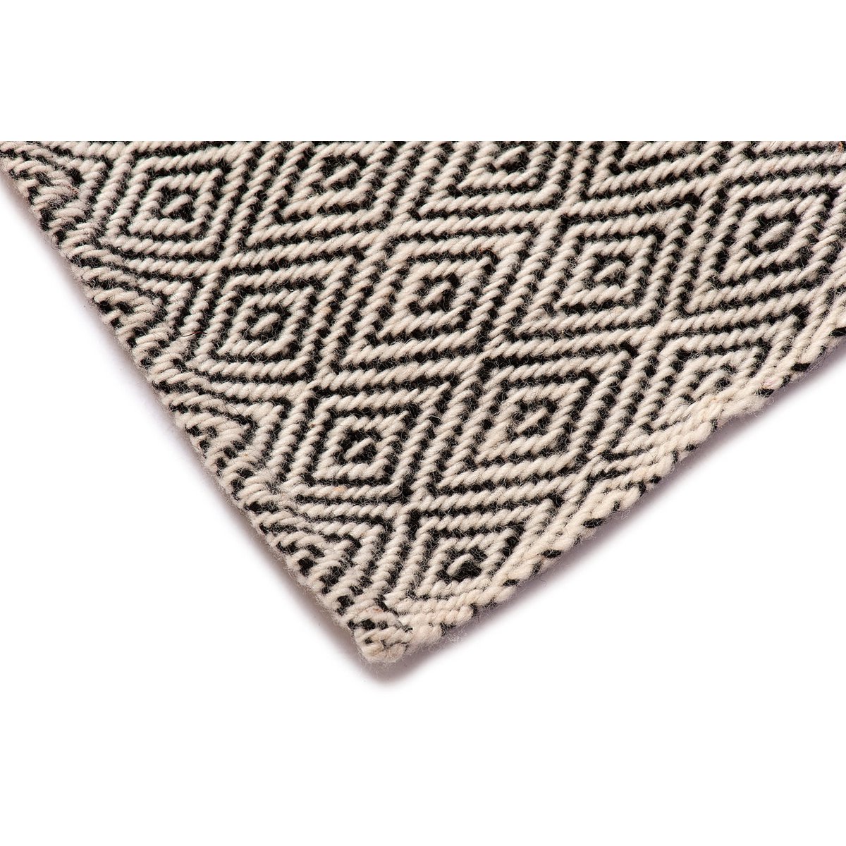 Rombo Wool Rug Aztec - Southwestern - Ethnic Design - Black and White diamond design - Small rug