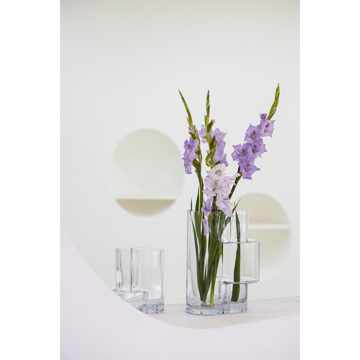 constructivist style modern vase, top design, FUSIO 25 clear glass